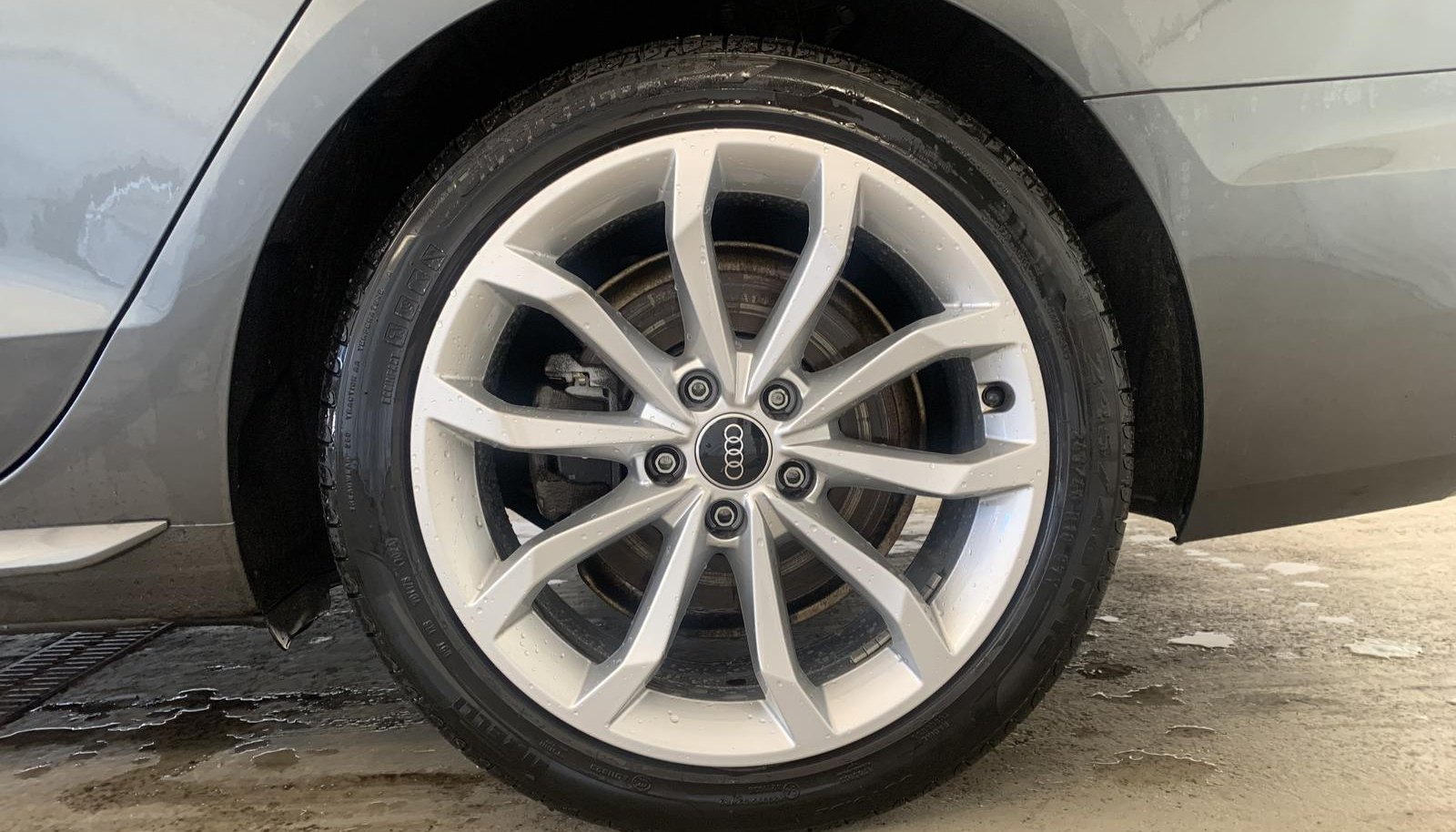 Audi A4 S-Line 5