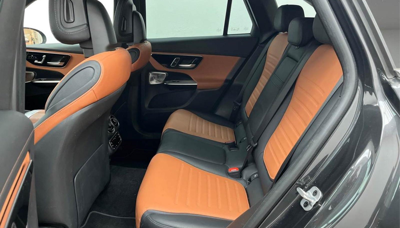 Mercedes-Benz GLC AMG Line 8