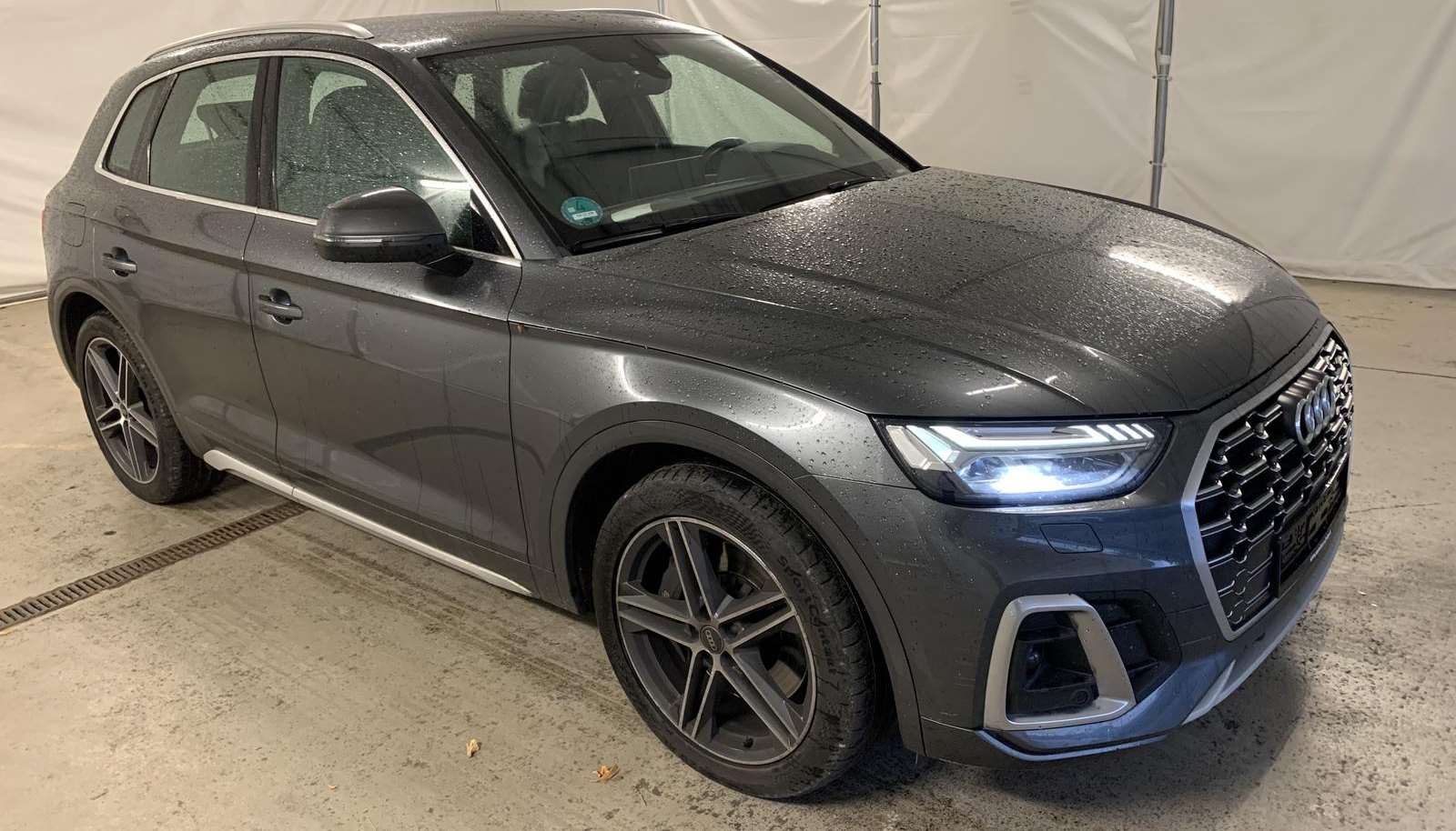 Audi SQ5 quattro MATRIX/KAMERA/AHK/20"/UNFALLFREI 2