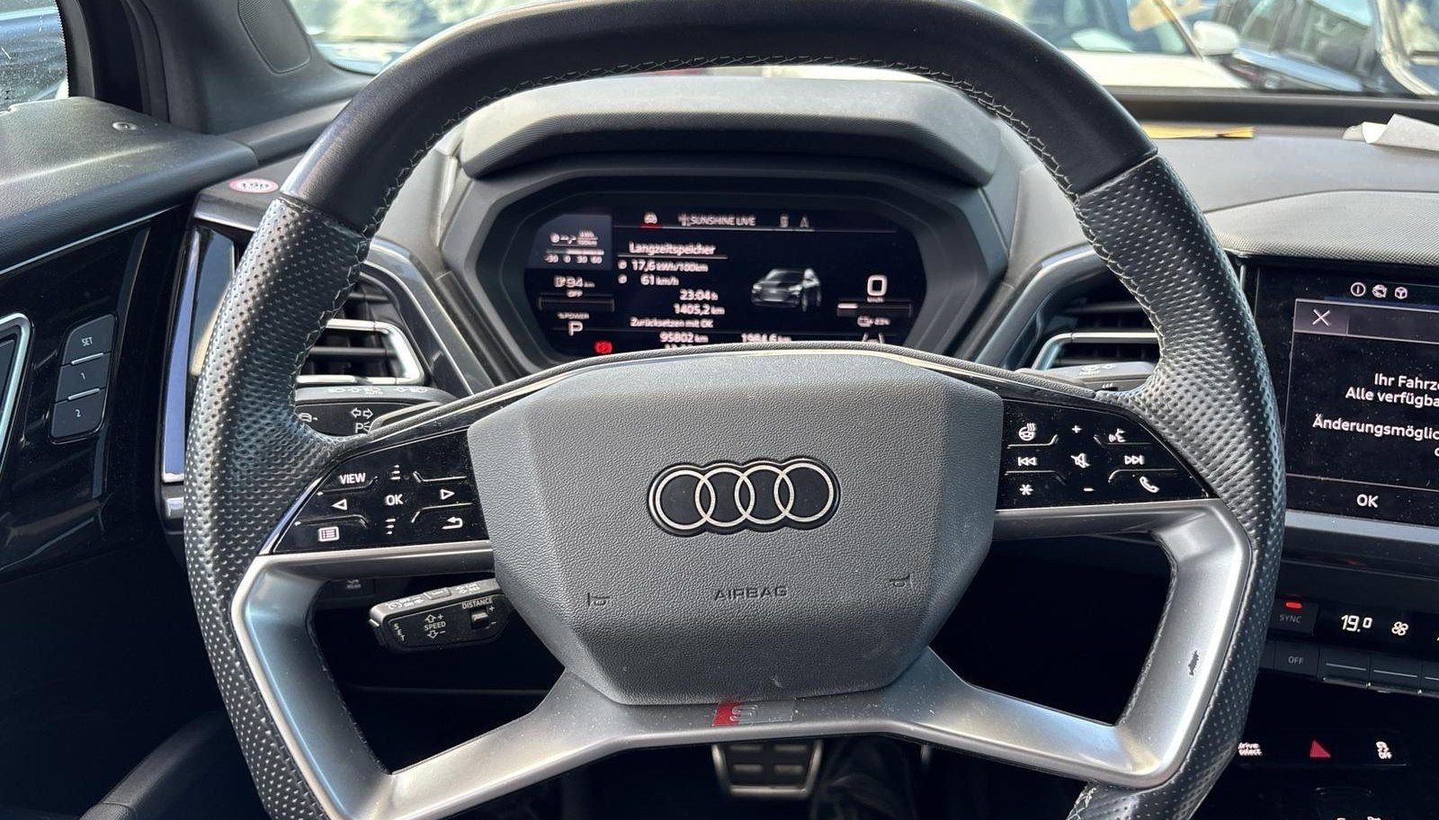 Audi Q4 S-Line 11