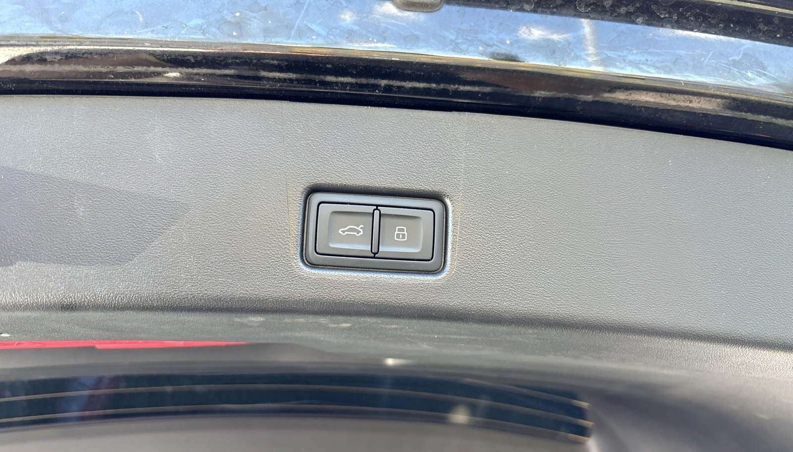 Audi Q4 S-Line 9