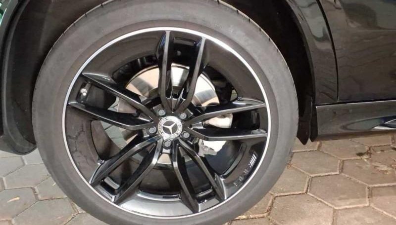 Mercedes-Benz GLE AMG Line 3