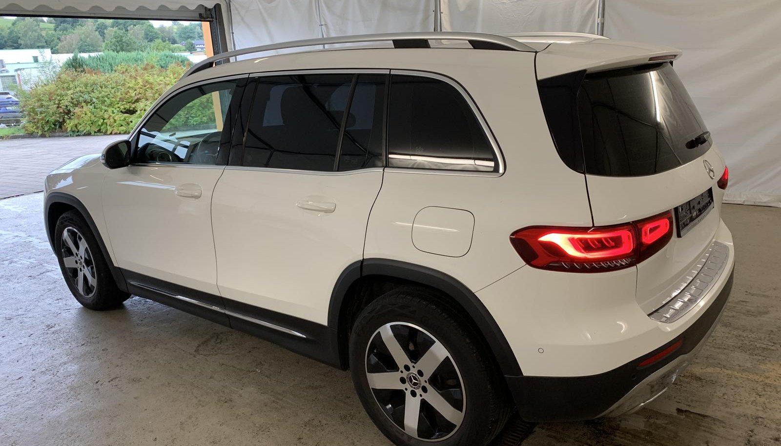 Mercedes-Benz GLB GLB 200 d 8