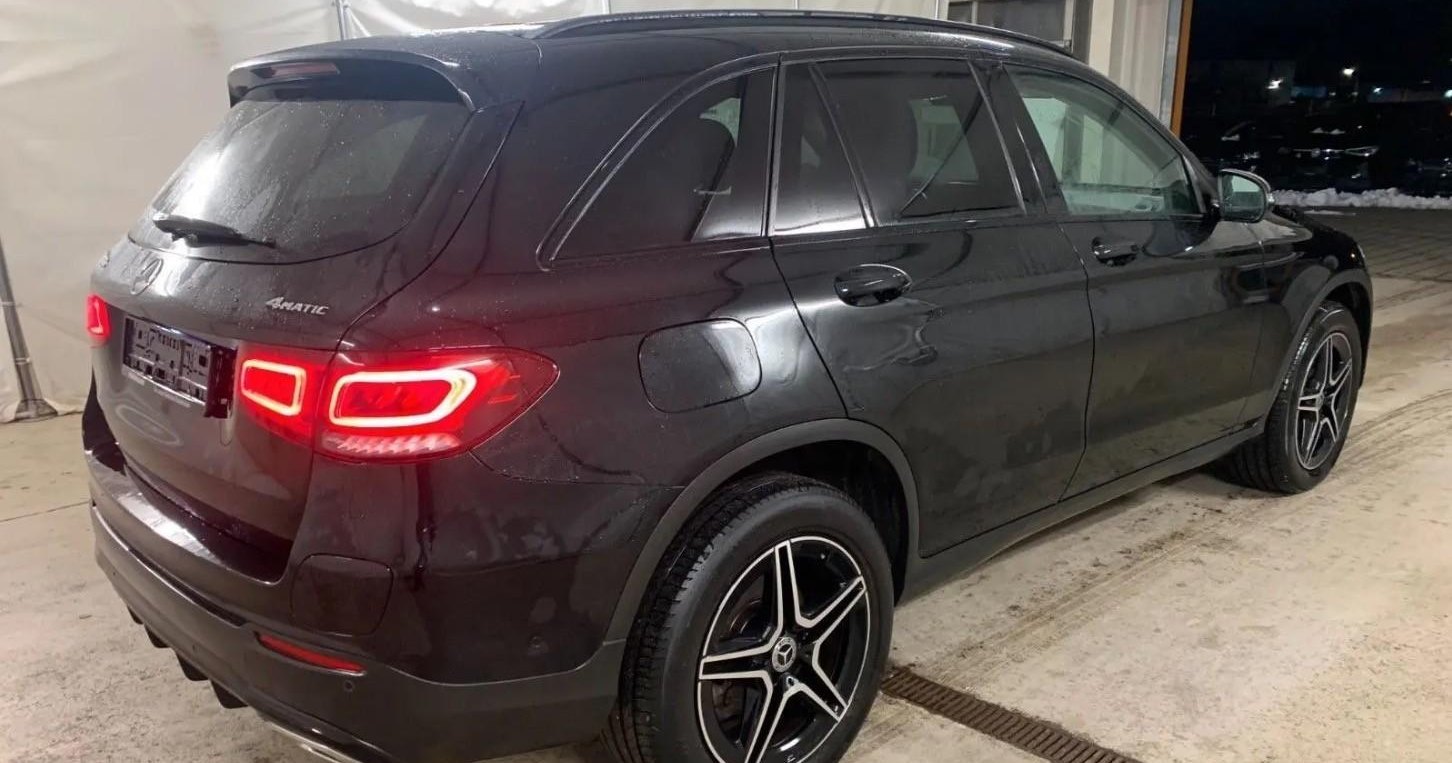 Mercedes-Benz GLC AMG Line 5