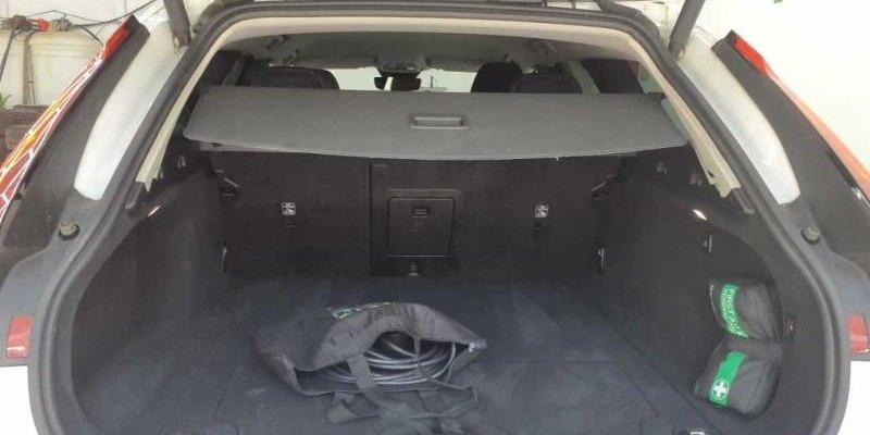 Volvo V90 Core Recharge PHEV AWD 10