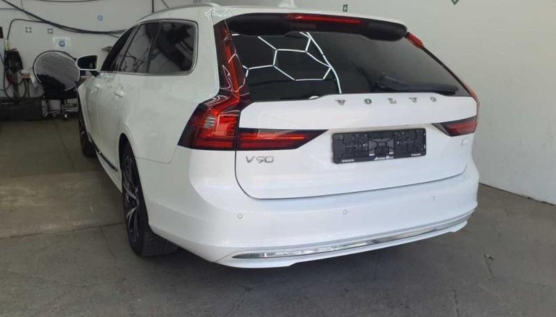 Volvo V90 Core Recharge PHEV AWD 3