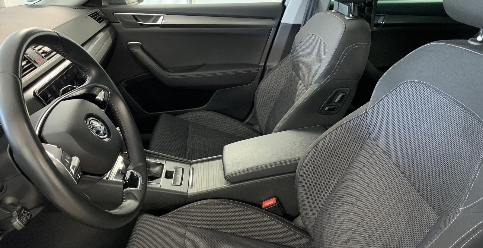 Skoda Superb Style 11