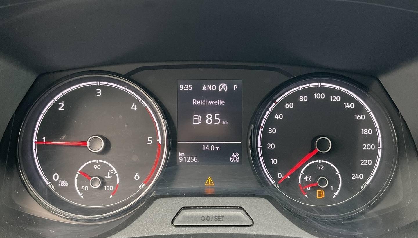 Volkswagen Transporter FWD 4
