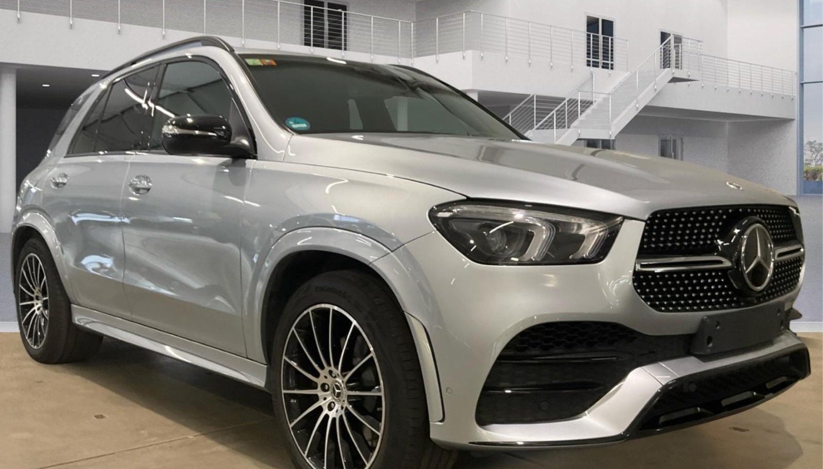 Mercedes-Benz GLE AMG Line 10