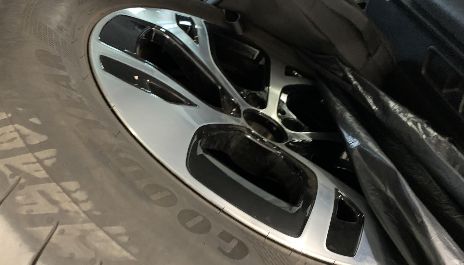 Mercedes-Benz GLC GLC 300 e 4Matic Edition Avantgarde 7