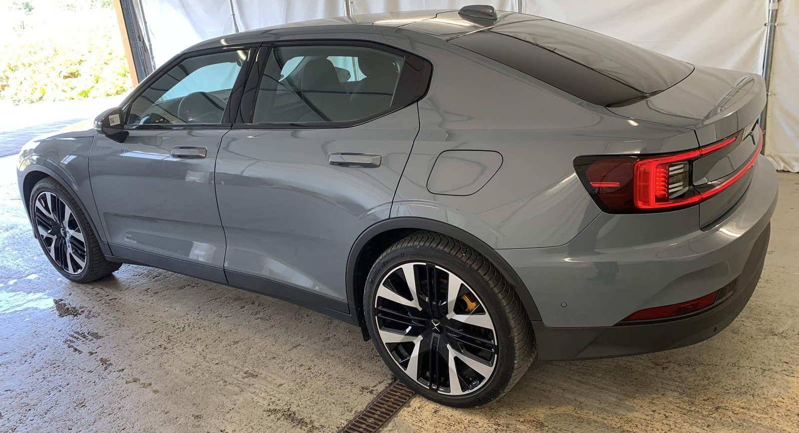 Polestar 2 Long Range Dual Performance 9