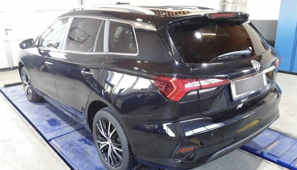 MG MG5 Luxury 3