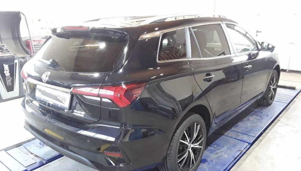 MG MG5 Luxury 4