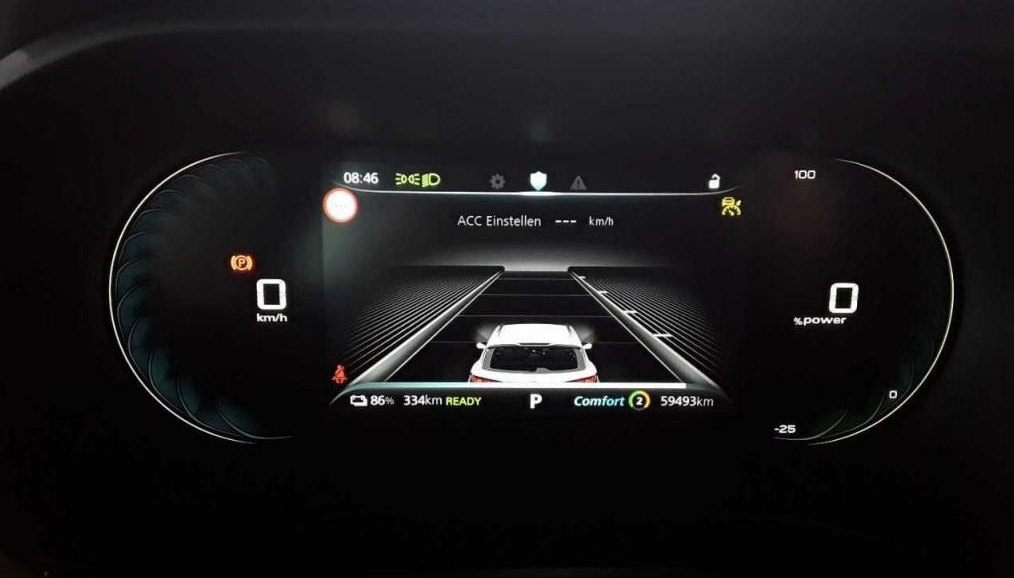 MG MG5 Luxury 8