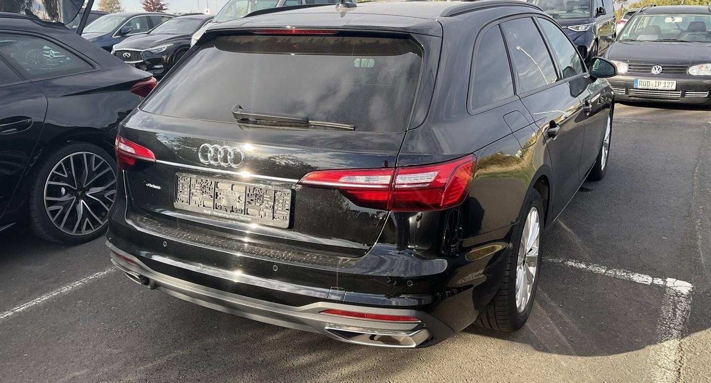Audi A4 S-Line 2