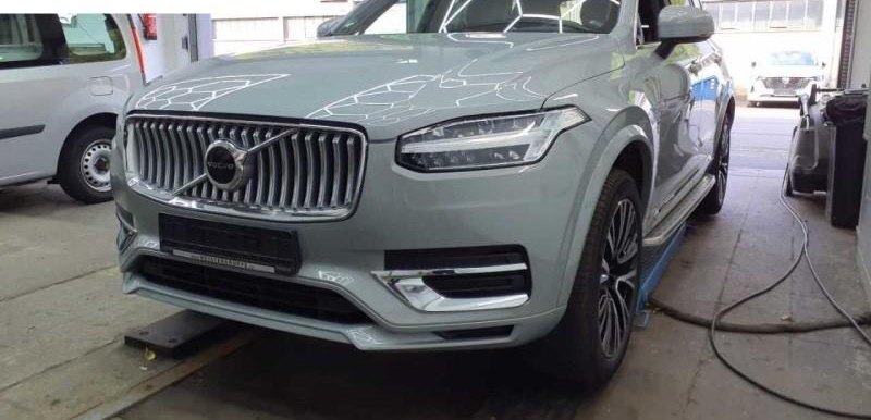 Volvo XC90 Plus Bright Recharge Plug-In Hybrid AWD
