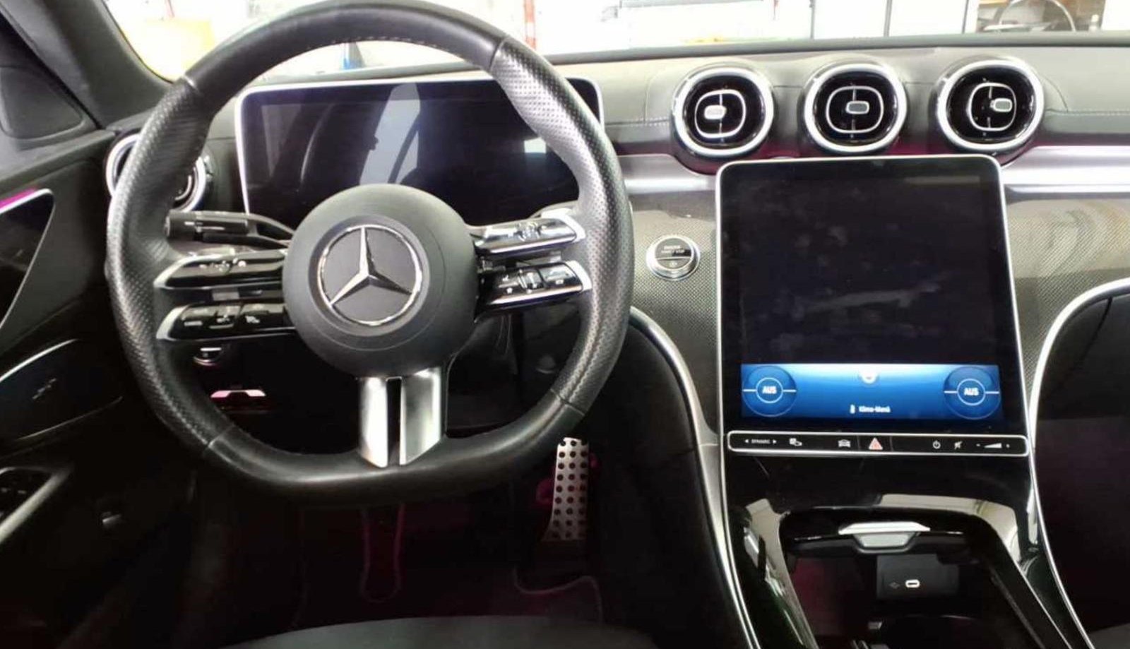 Mercedes-Benz C AMG Line 2