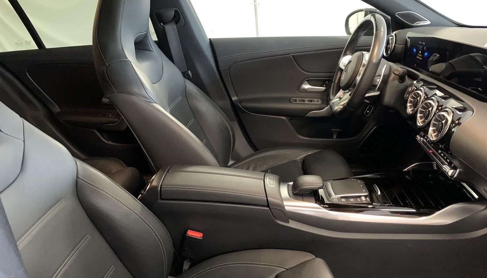 Mercedes-Benz CLA CLA 35 AMG 4Matic 4