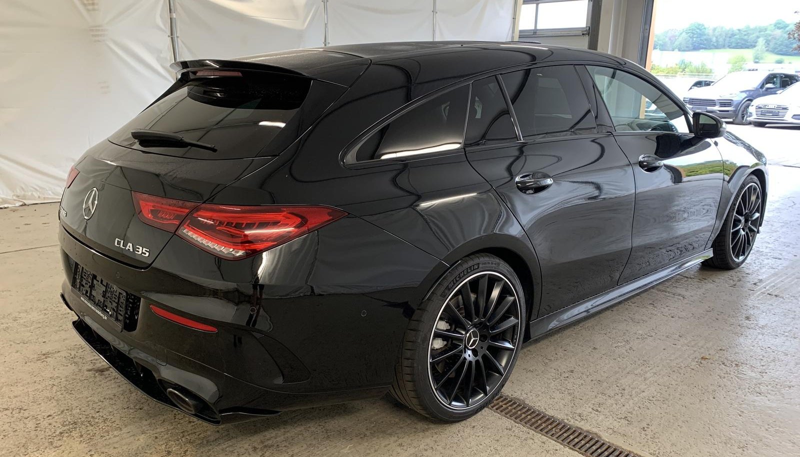 Mercedes-Benz CLA CLA 35 AMG 4Matic 6