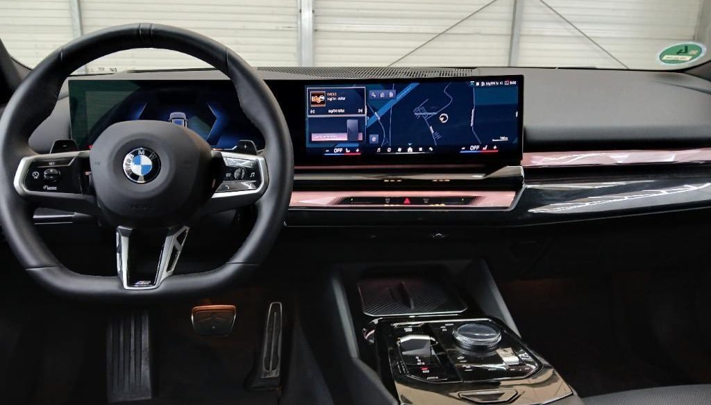 BMW 5 M Sport 7