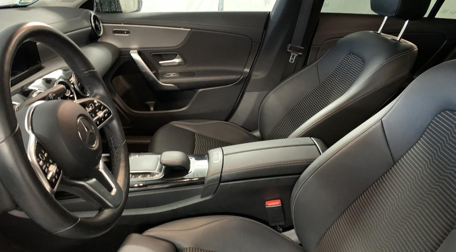 Mercedes-Benz CLA Progressive 9