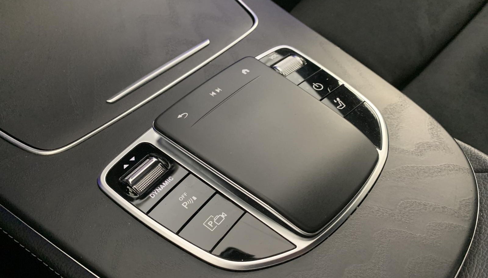 Mercedes-Benz E AMG Line 12