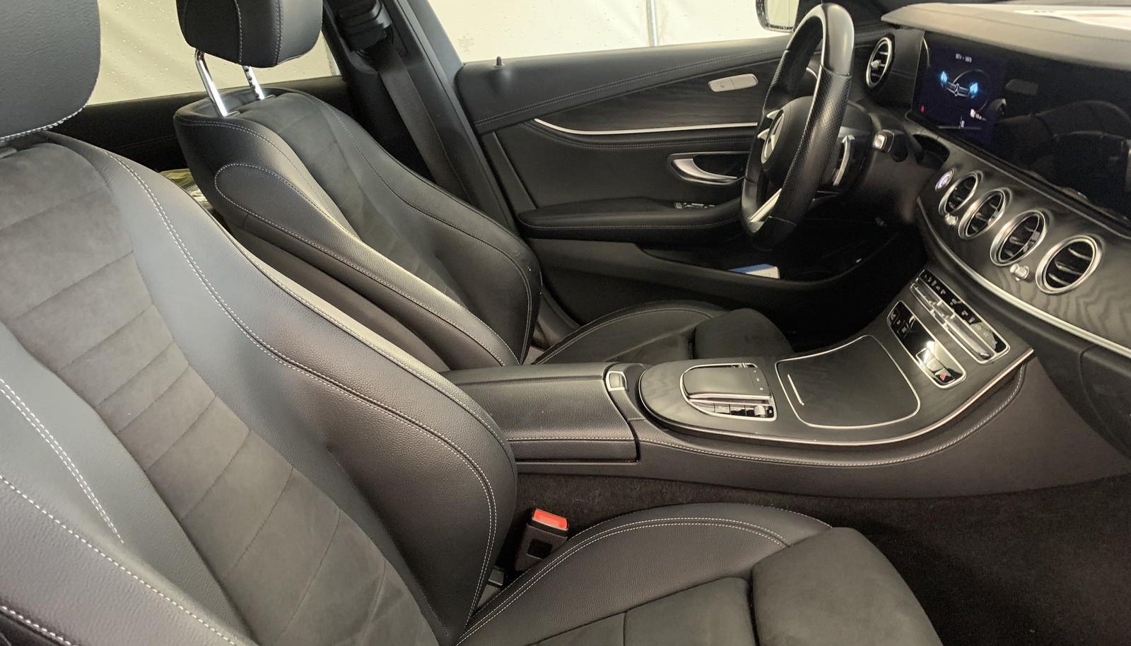 Mercedes-Benz E AMG Line 3