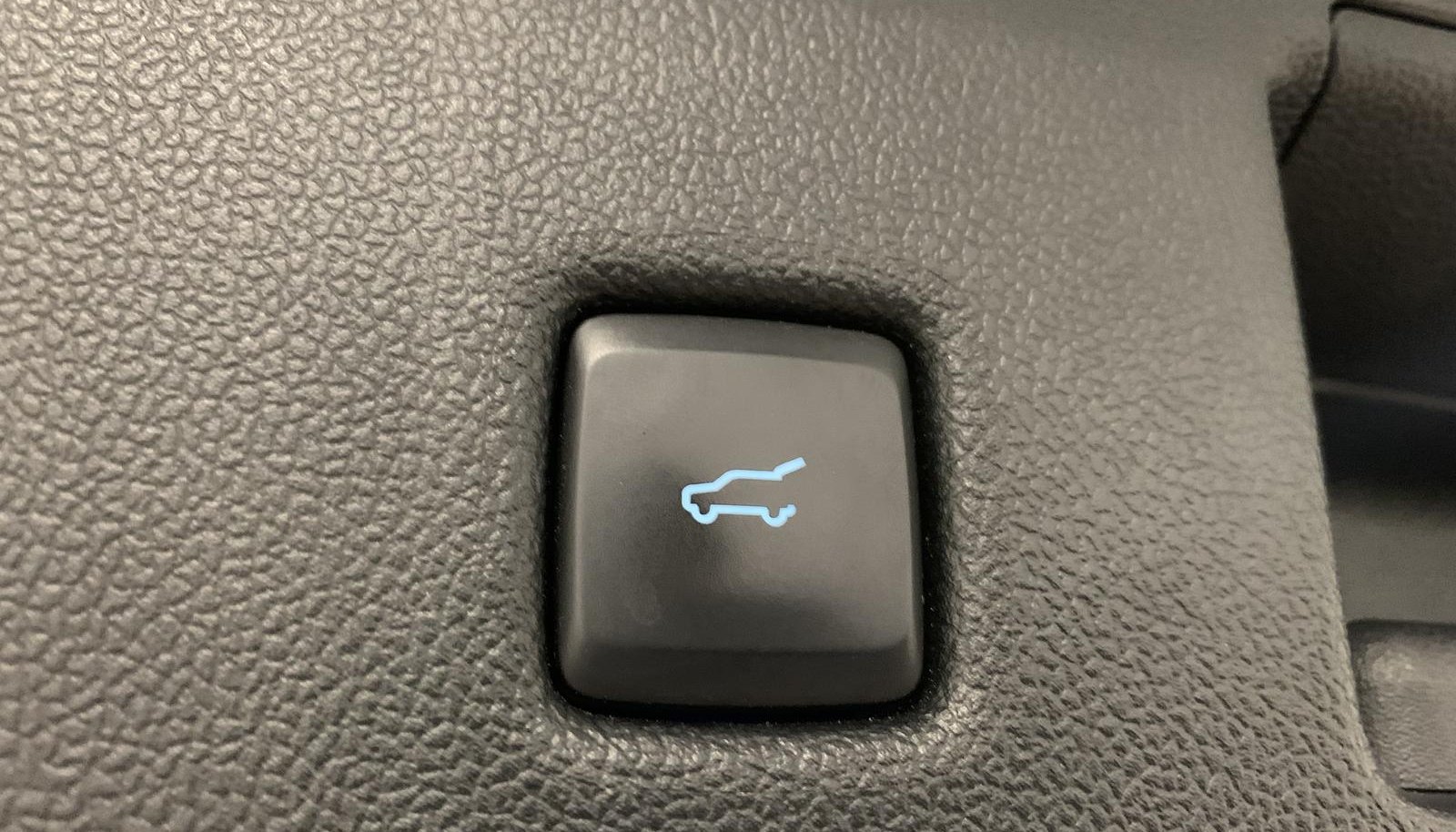Ford Kuga PHEV Titanium 6