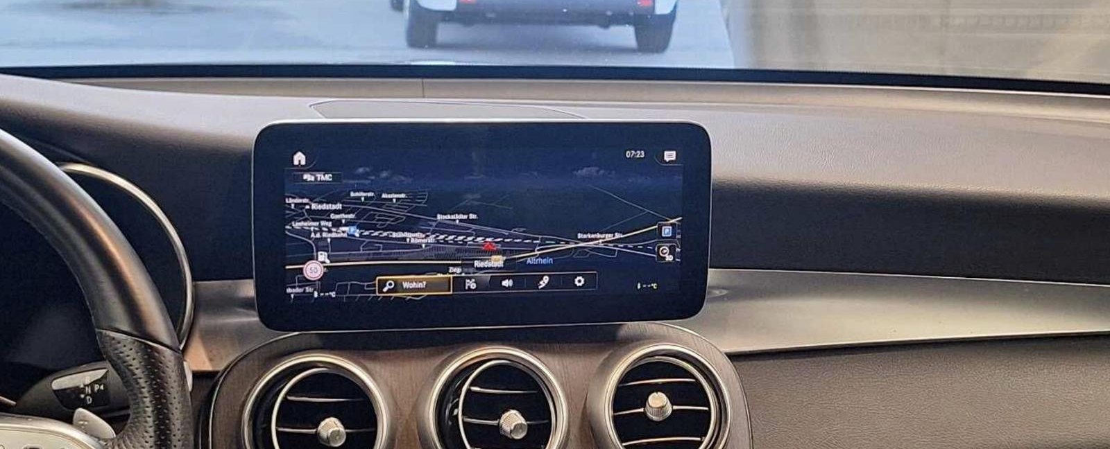 Mercedes-Benz GLC AMG Line 8