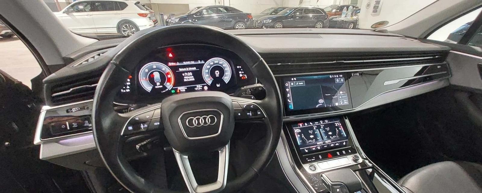Audi Q7 S line 2