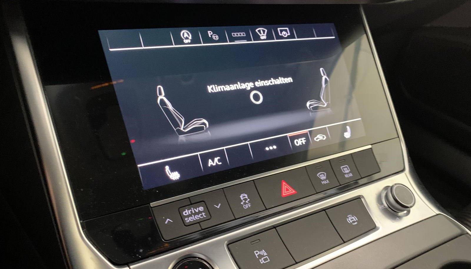 Audi A6 45 TDI Quattro 12