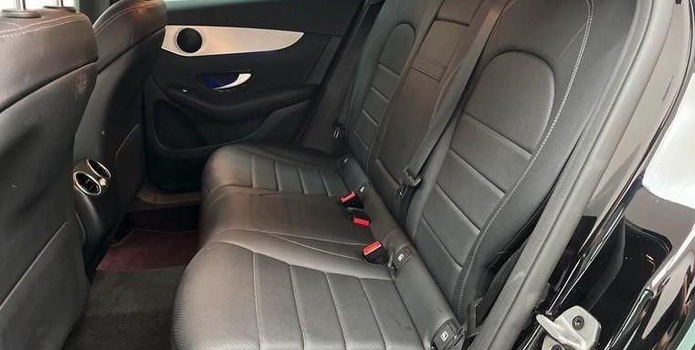 Mercedes-Benz GLC GLC 300 de 4Matic 9