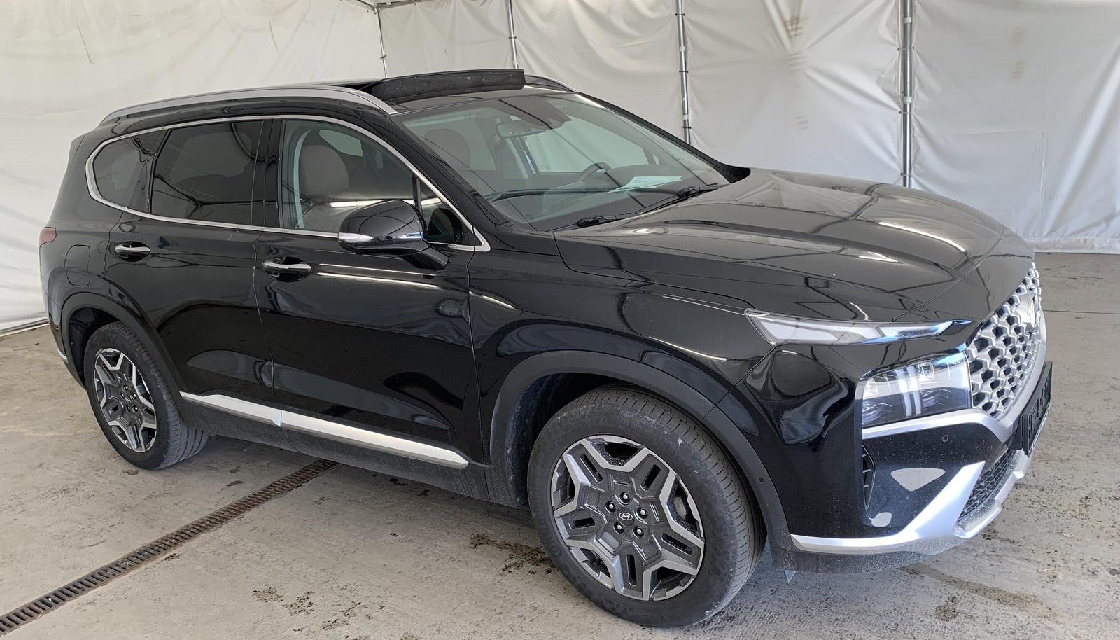 Hyundai Santa Prime Plug-In Hybrid 4WD 2