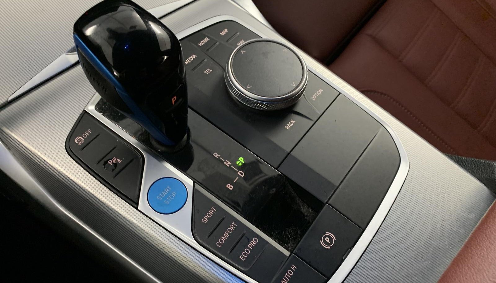 BMW i4 M50 10