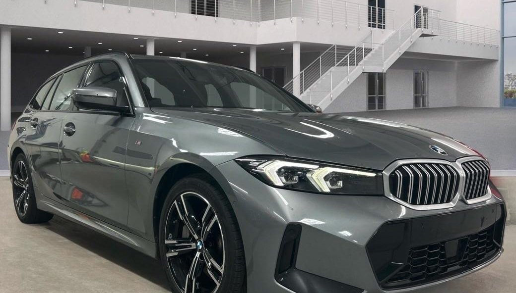 BMW 3 330 i xDrive M Sport 5