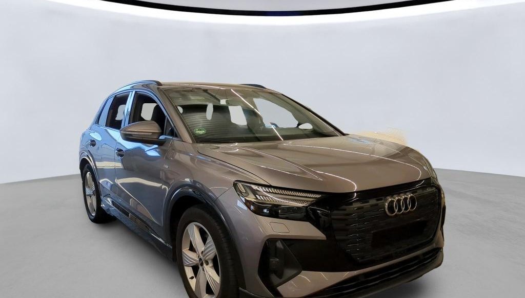 Audi Q4 S-Line Ext. 9