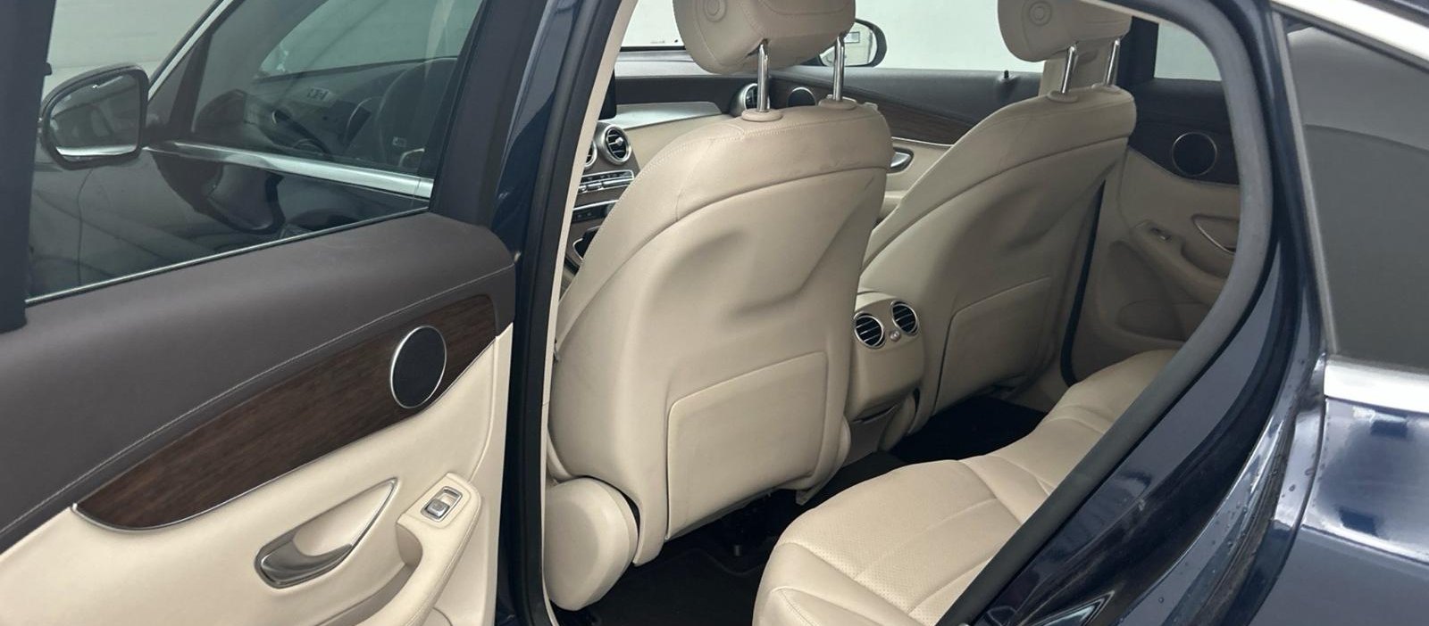 Mercedes-Benz GLC Exklusive Interieur 6