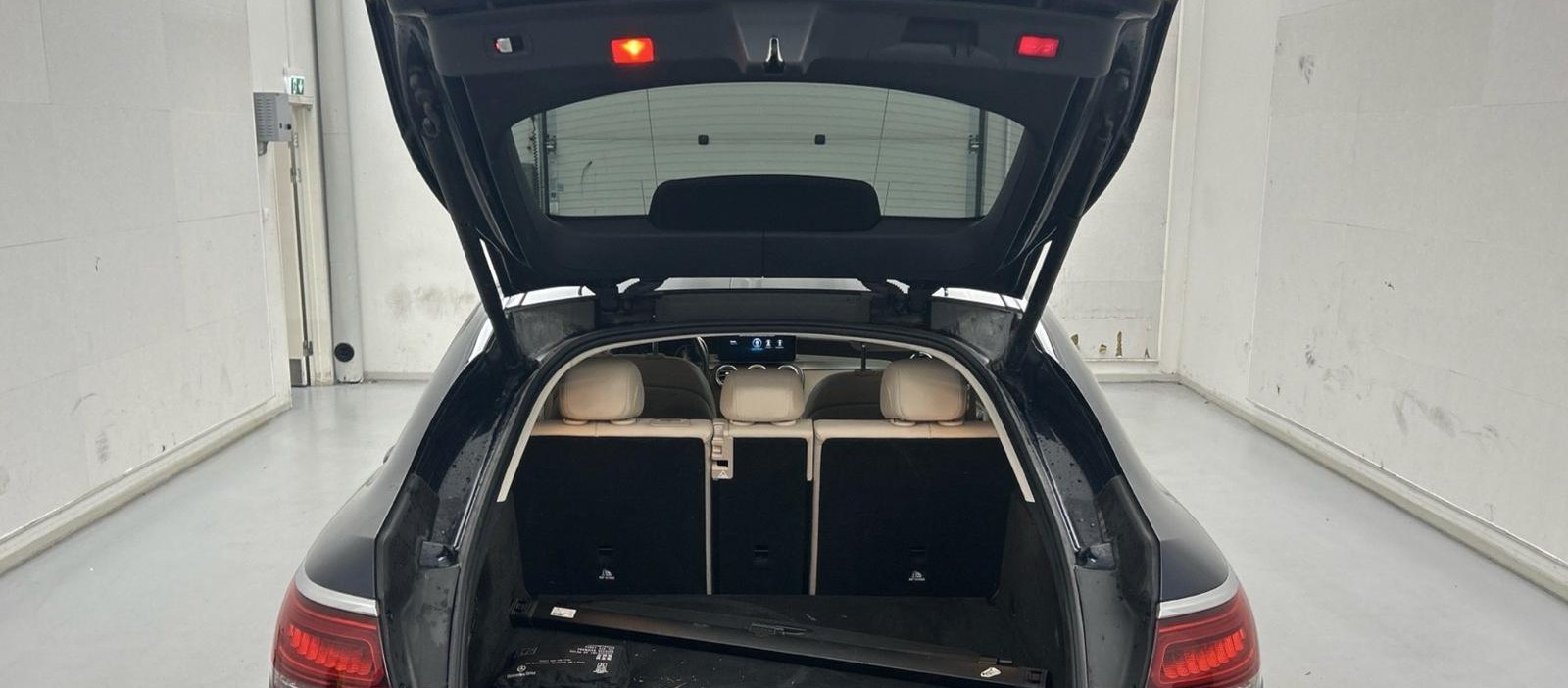 Mercedes-Benz GLC Exklusive Interieur 7