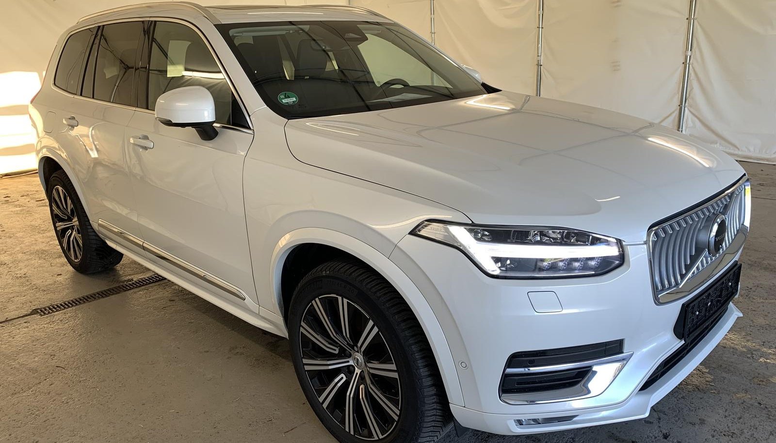 Volvo XC90 Plus Bright AWD 2