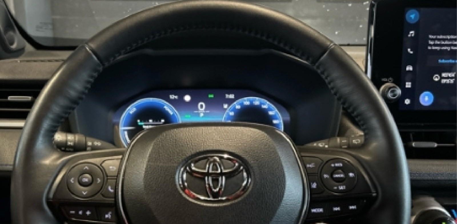 Toyota RAV Style 8
