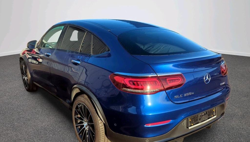 Mercedes-Benz GLC AMG Line 8