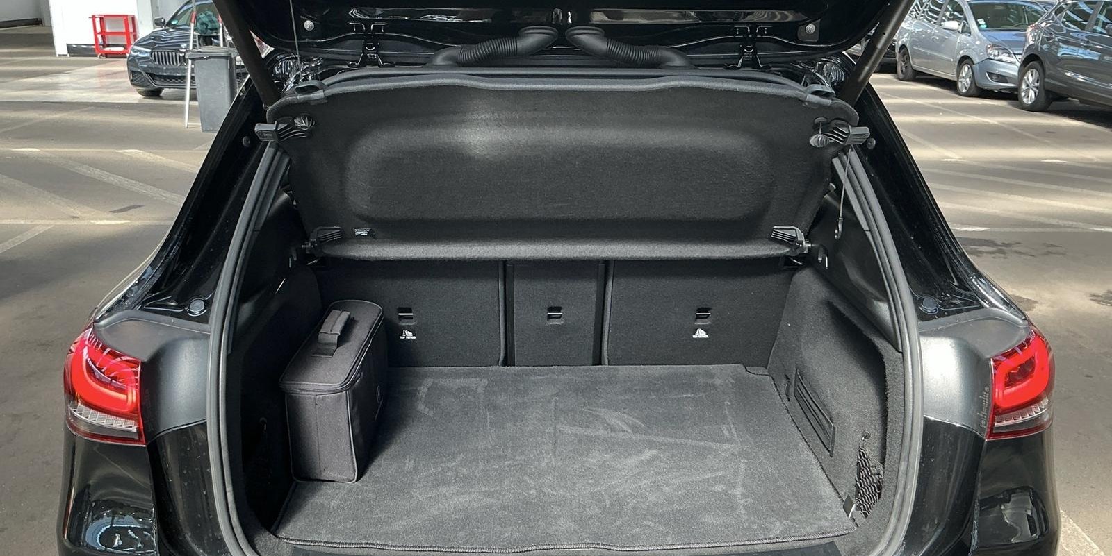 Mercedes-Benz EQA Progressive 8