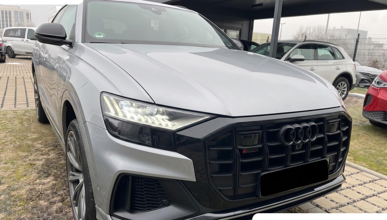 Audi SQ8 4.0 TFSI quattro 9