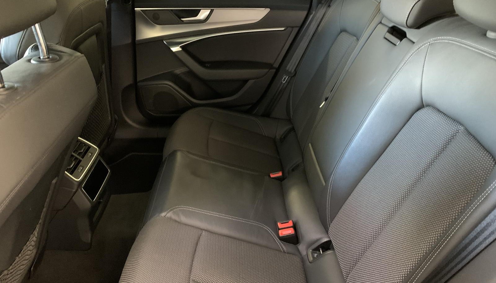 Audi A6 S-Line 8