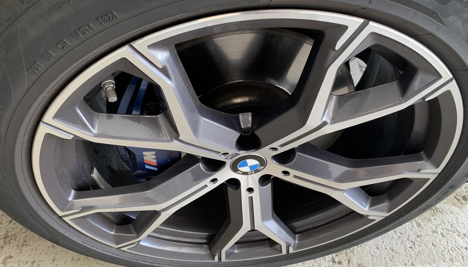 BMW X5 M Sport Pro 3