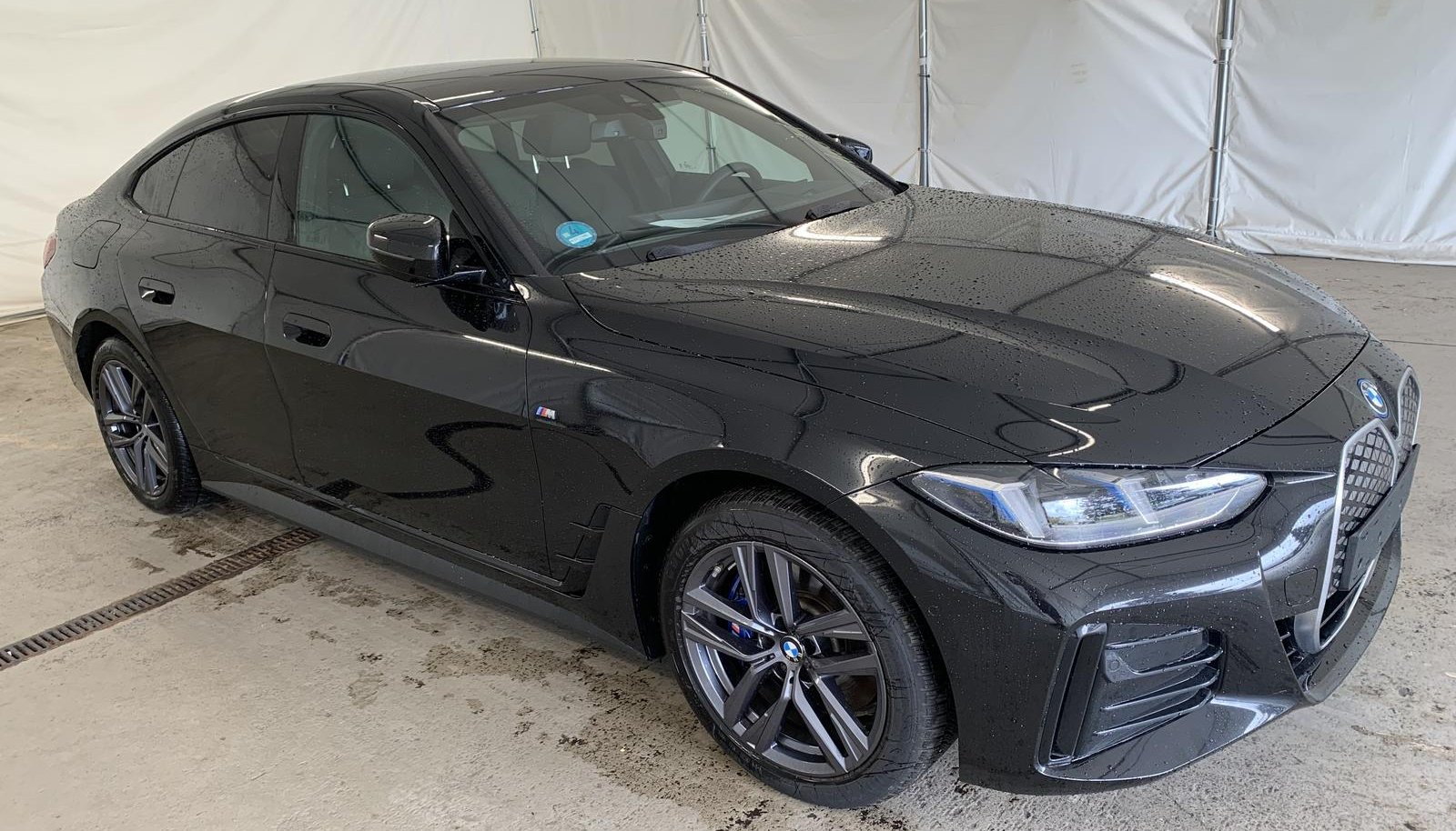 BMW i4 M Sport 2