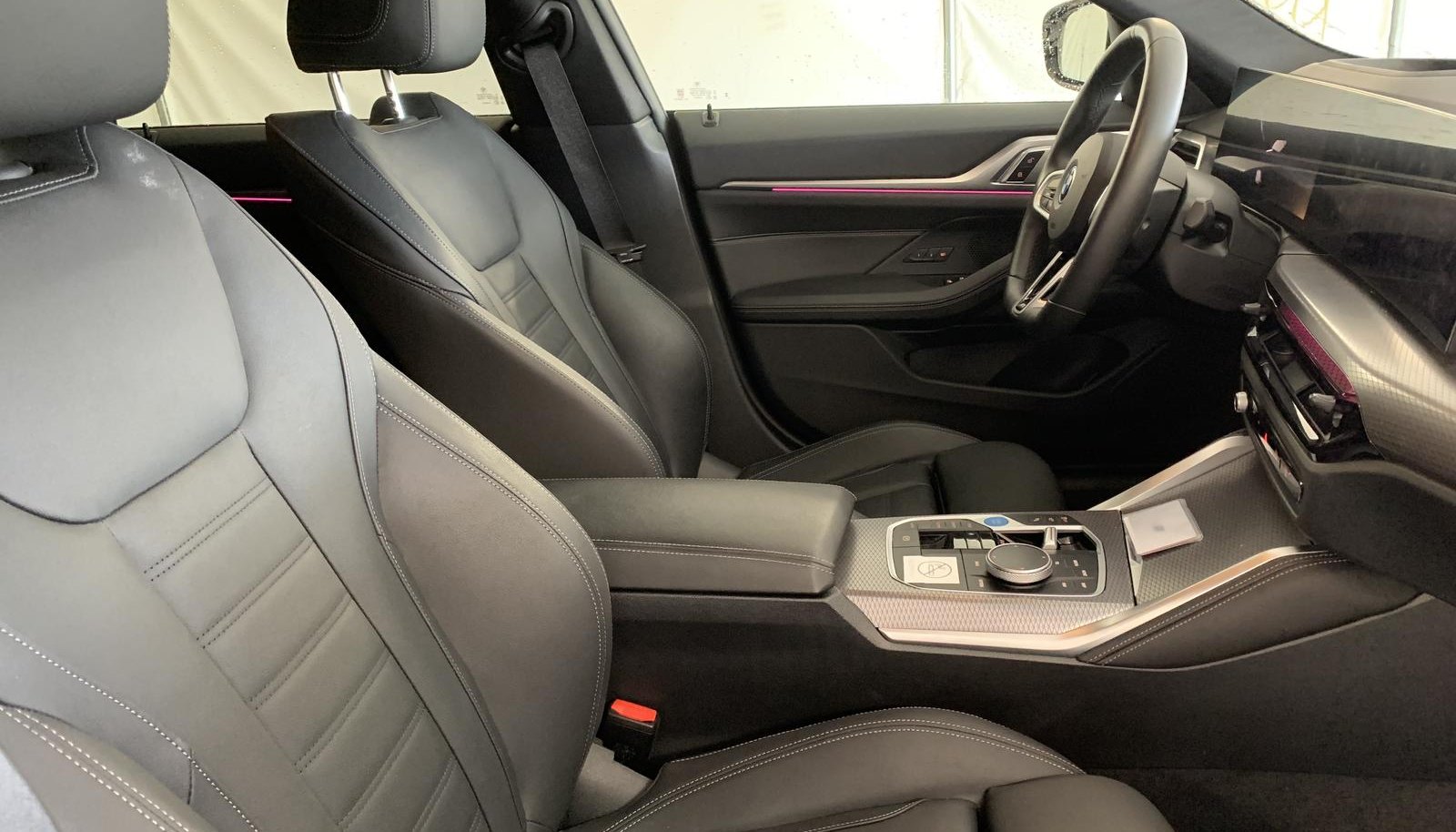 BMW i4 M Sport 3