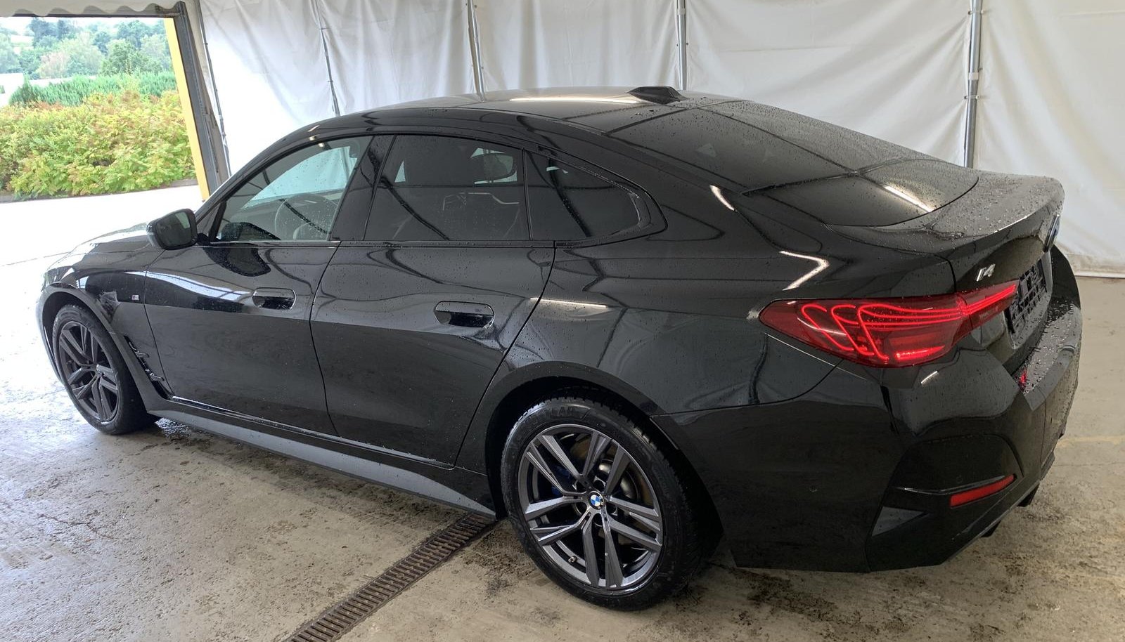 BMW i4 M Sport 6