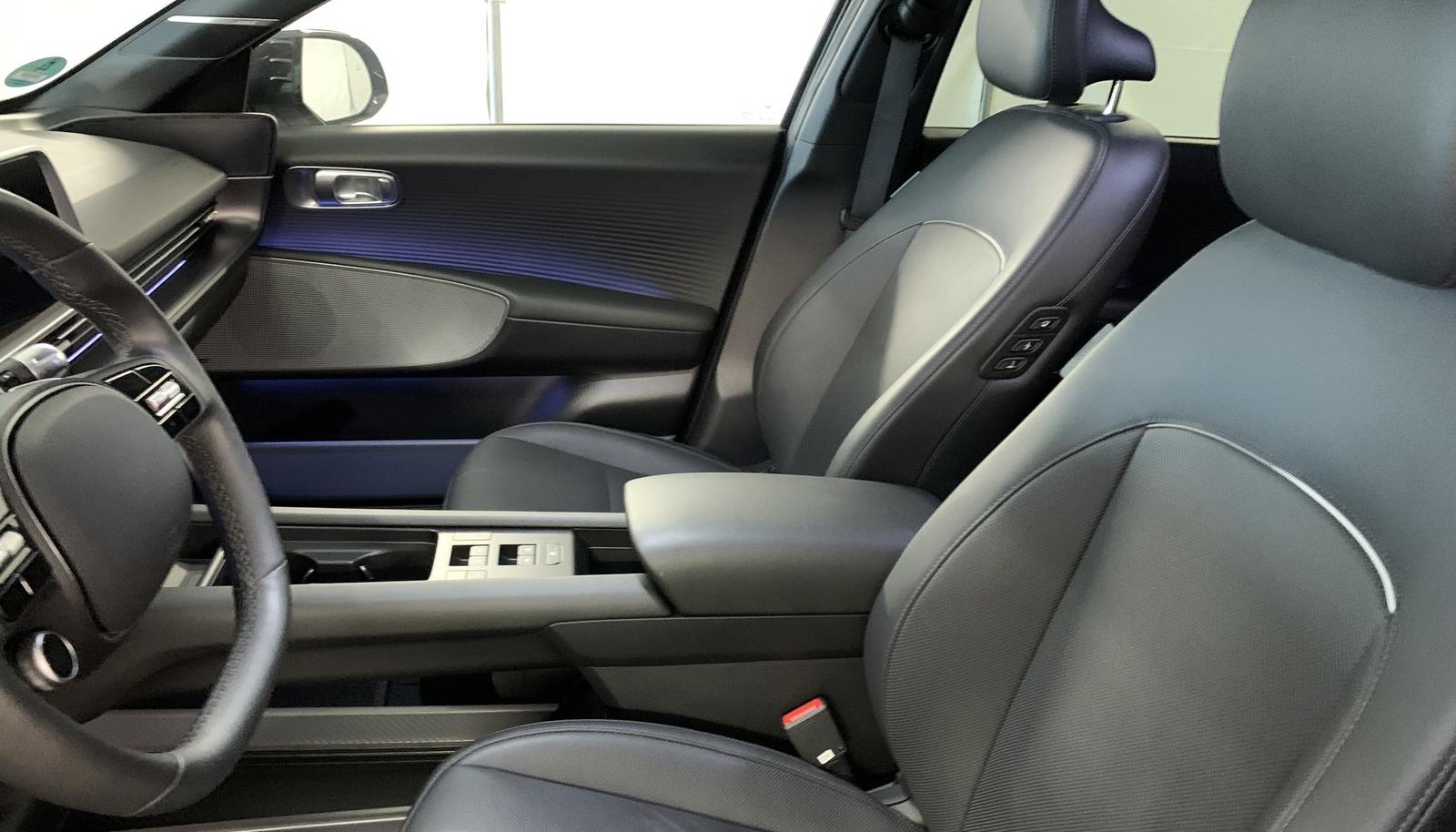 Hyundai Ioniq 6 Uniq Elektro 4WD 12