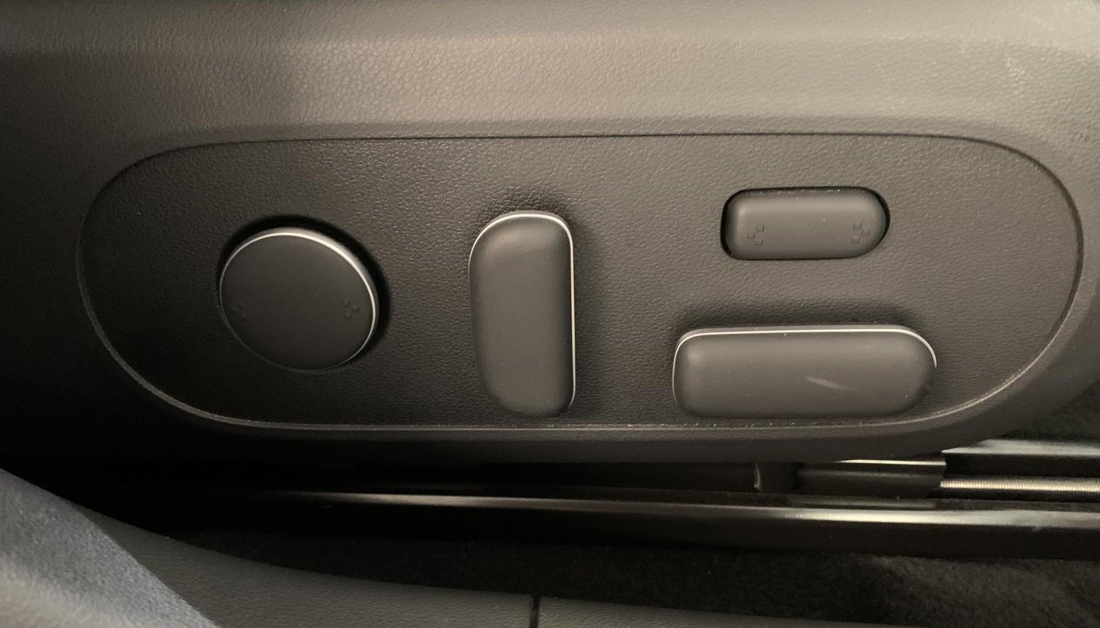 Hyundai Ioniq 6 Uniq Elektro 4WD 4